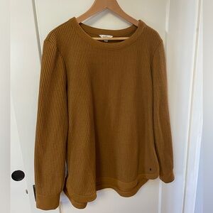 LL Bean barely worn waffle top. This is thick and warm for fall